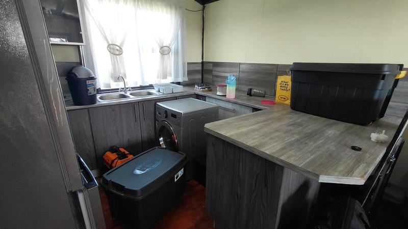 6 Bedroom Property for Sale in Ferreira Free State